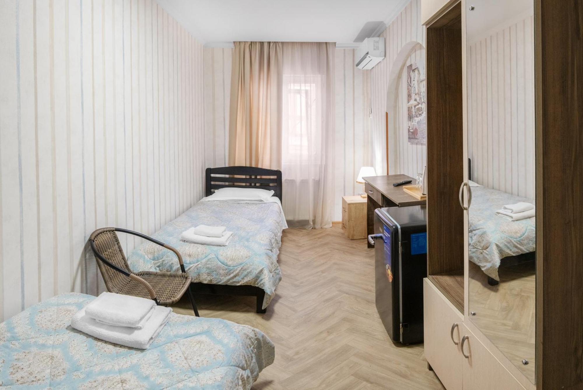 Lotus Hotel Тбілісі Екстер'єр фото