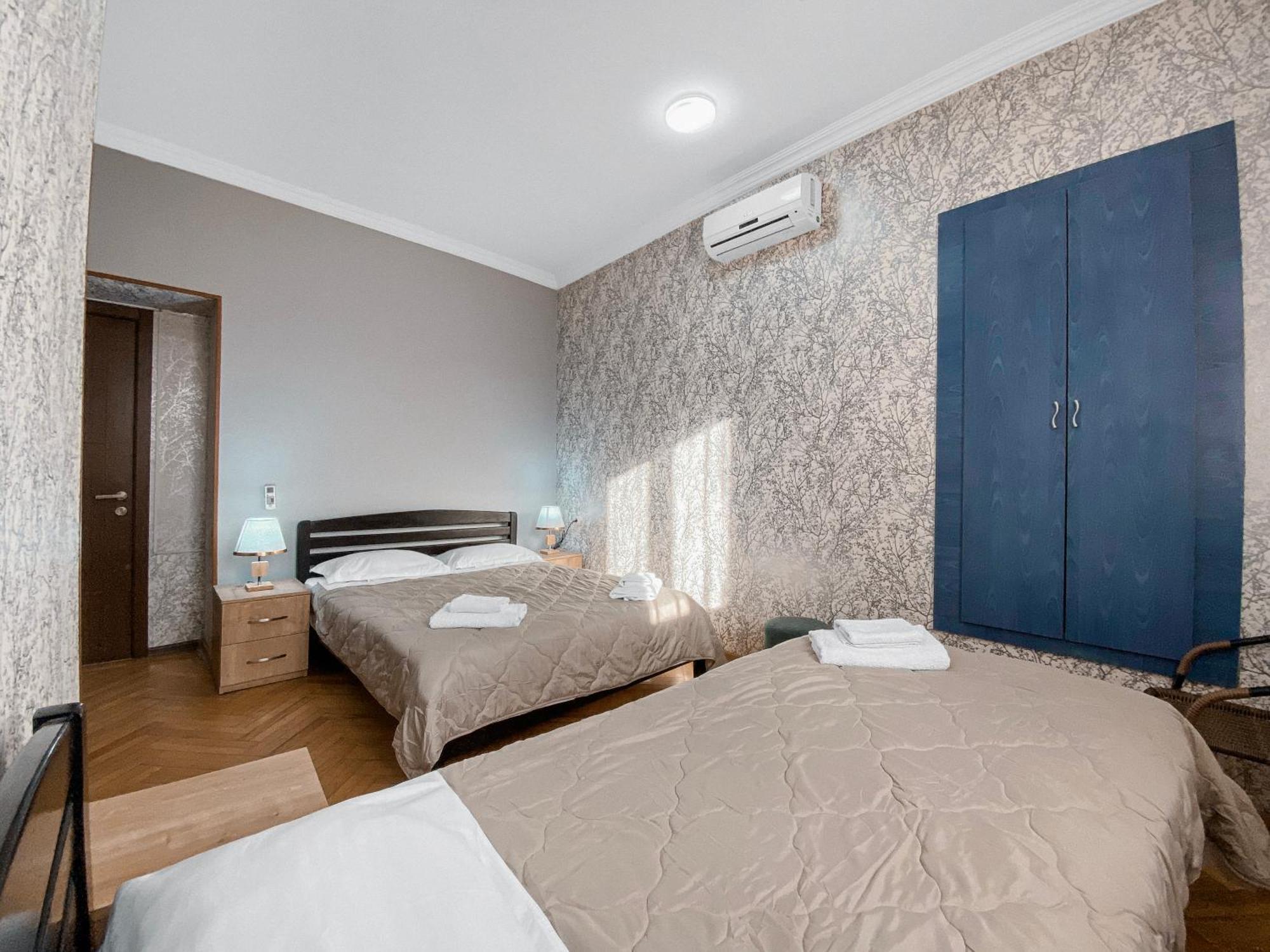 Lotus Hotel Тбілісі Екстер'єр фото
